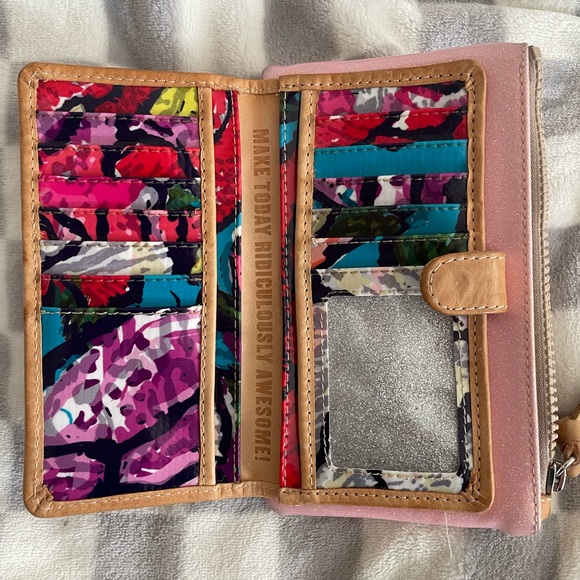 Consuela Diggi Slim Wallet - Picture 4 of 8